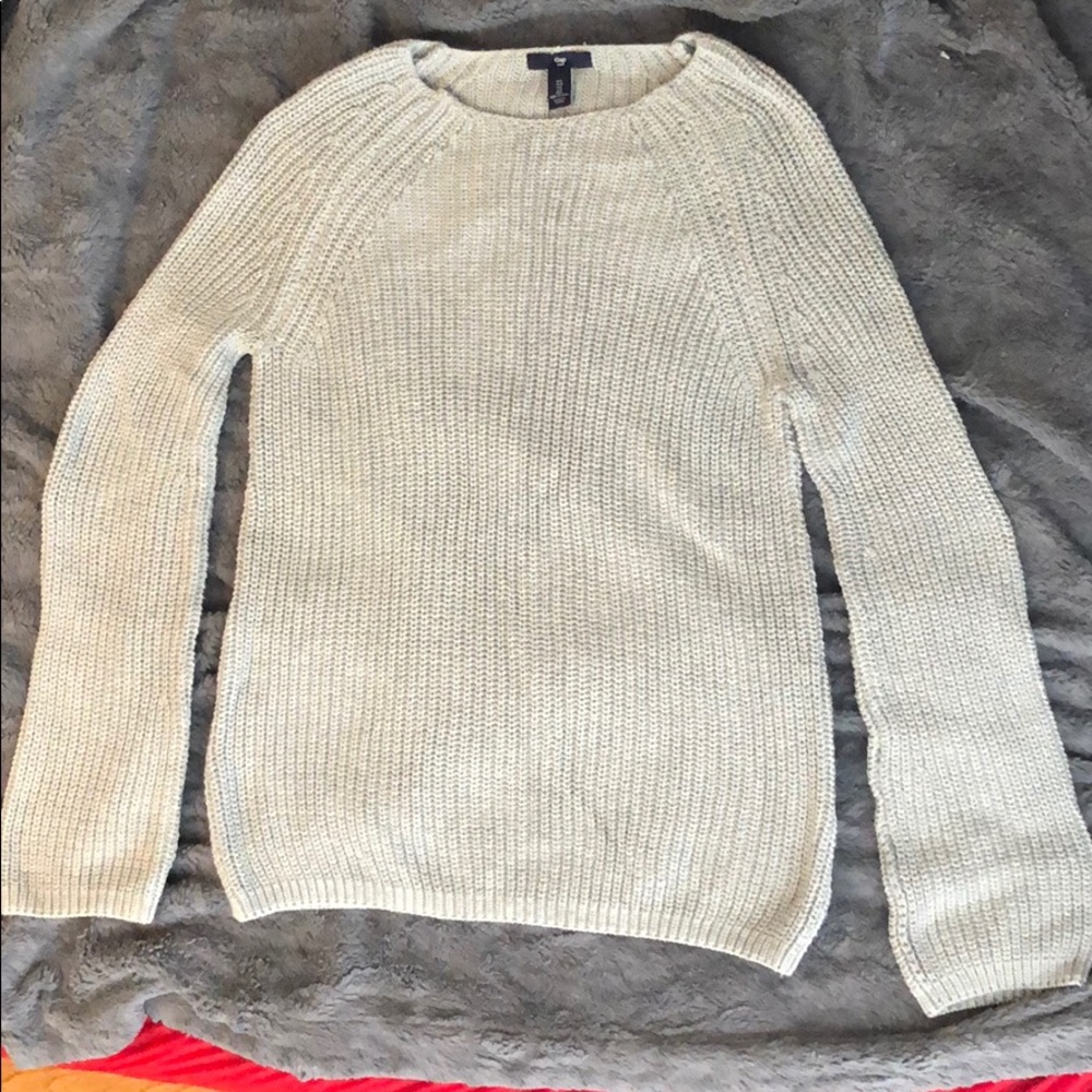 Gray Gap sweater